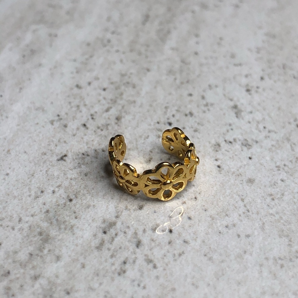 925 Sterling Silver Gold Flower Ear Cuff - Picture 2 of 16